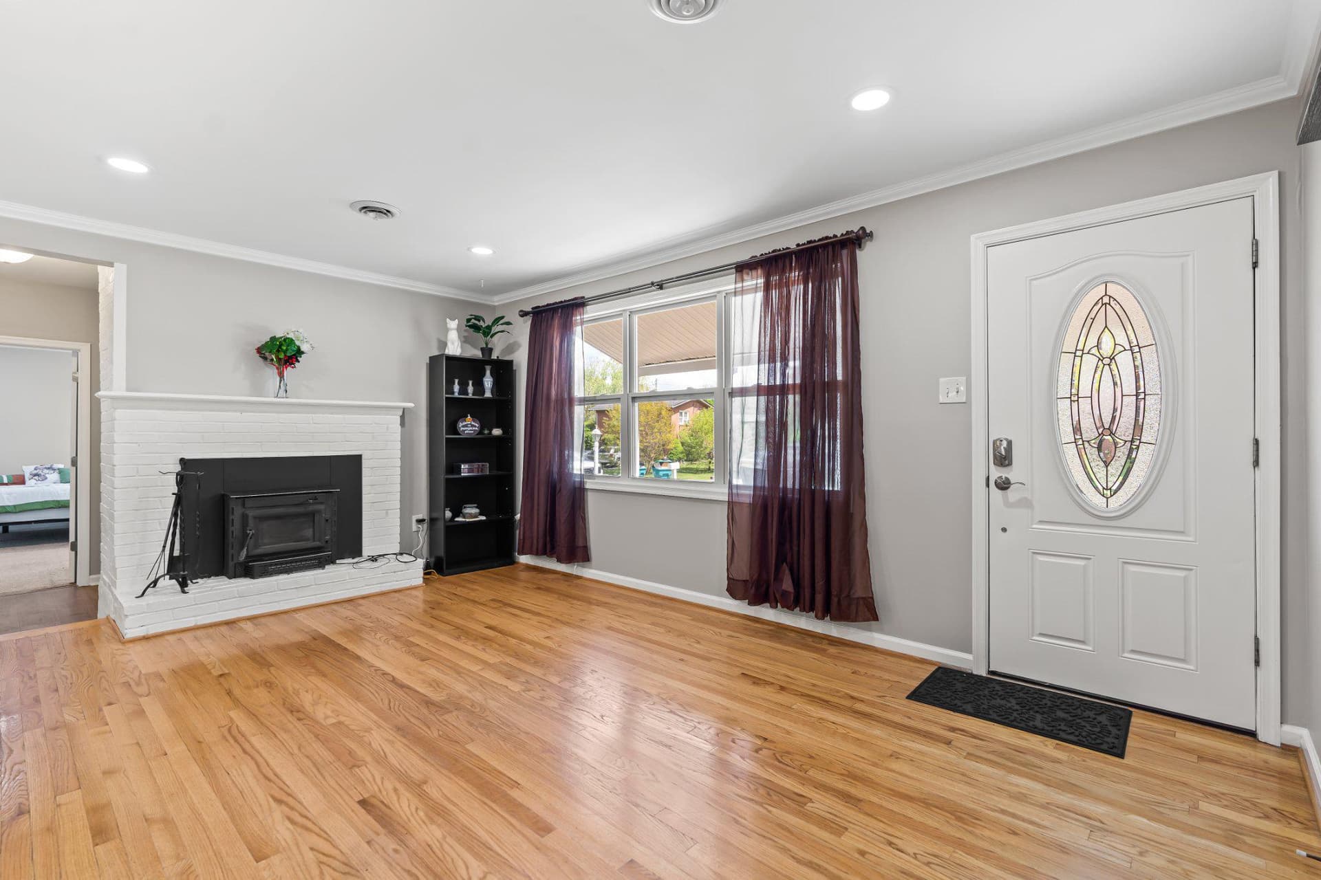 13810 Weber photo 10