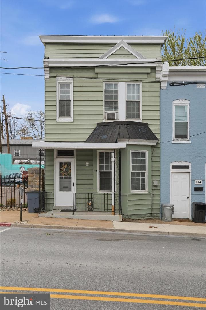 112 N Conococheague Street photo 3
