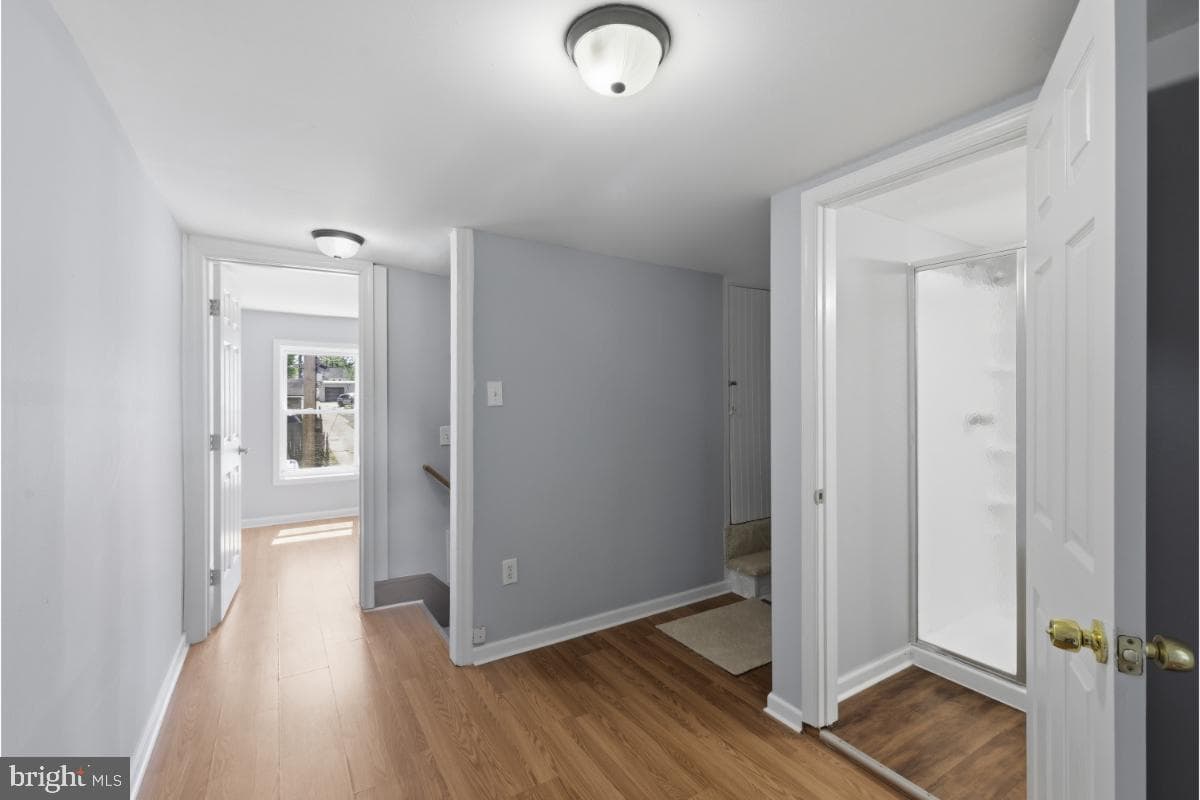 337 N Locust Street photo 16