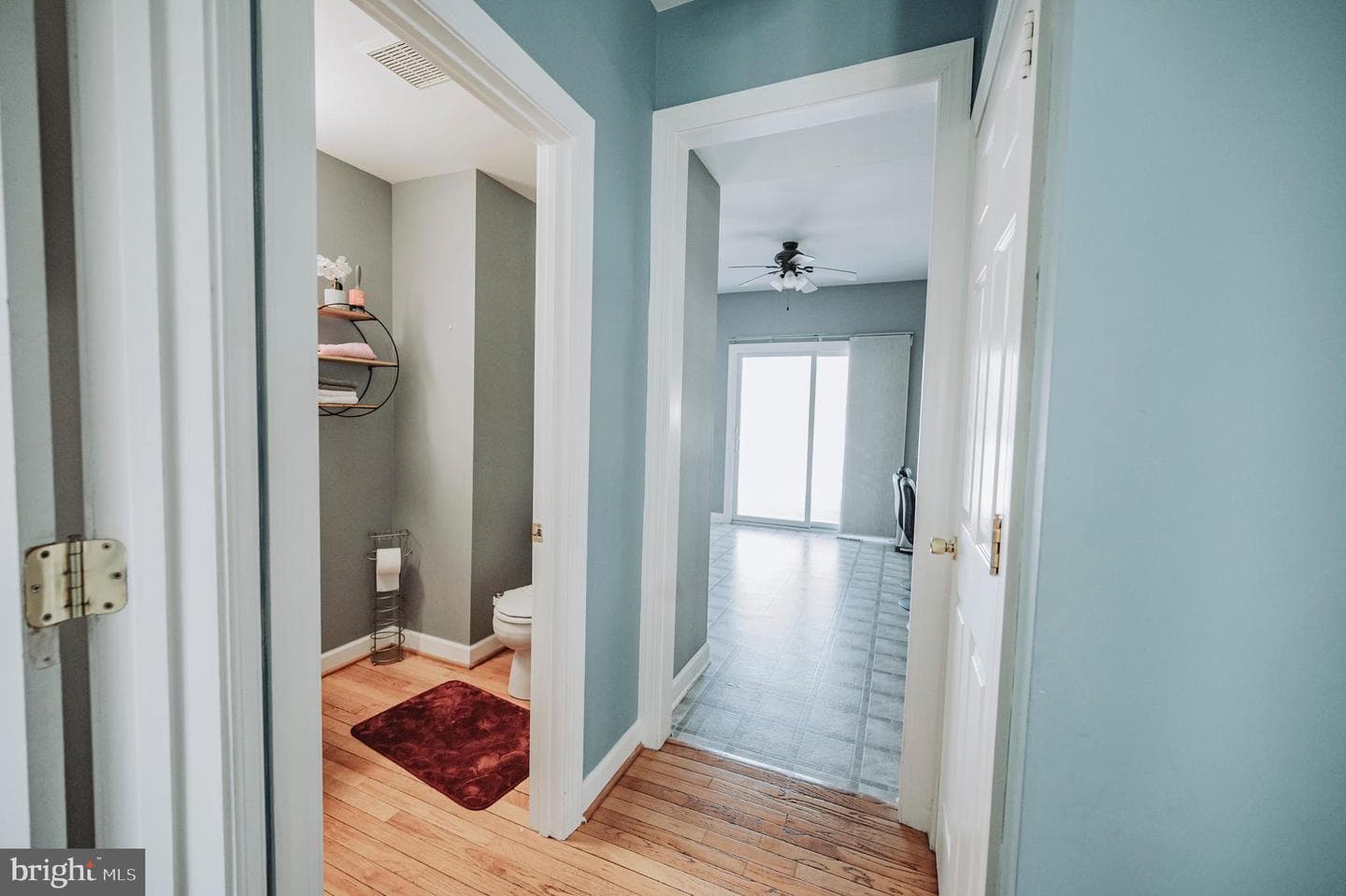 13558 Essex Drive photo 24
