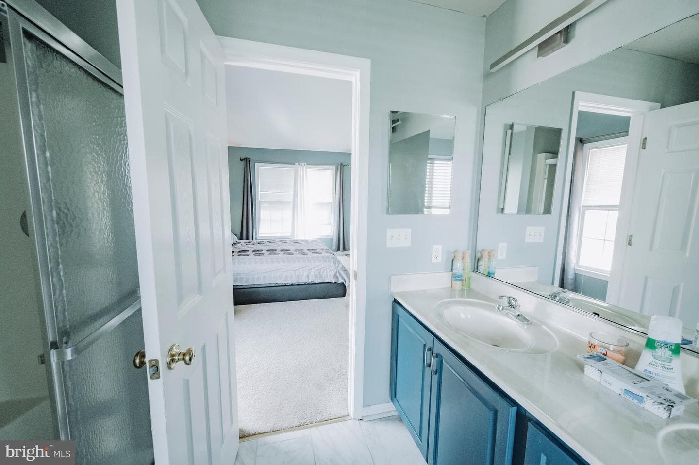 13558 Essex Drive photo 34