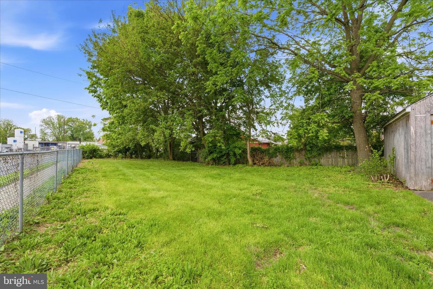 402 Guilford Avenue photo 29