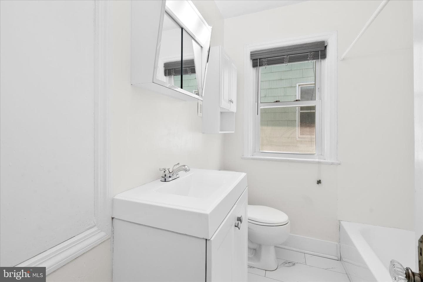 402 Guilford Avenue photo 51