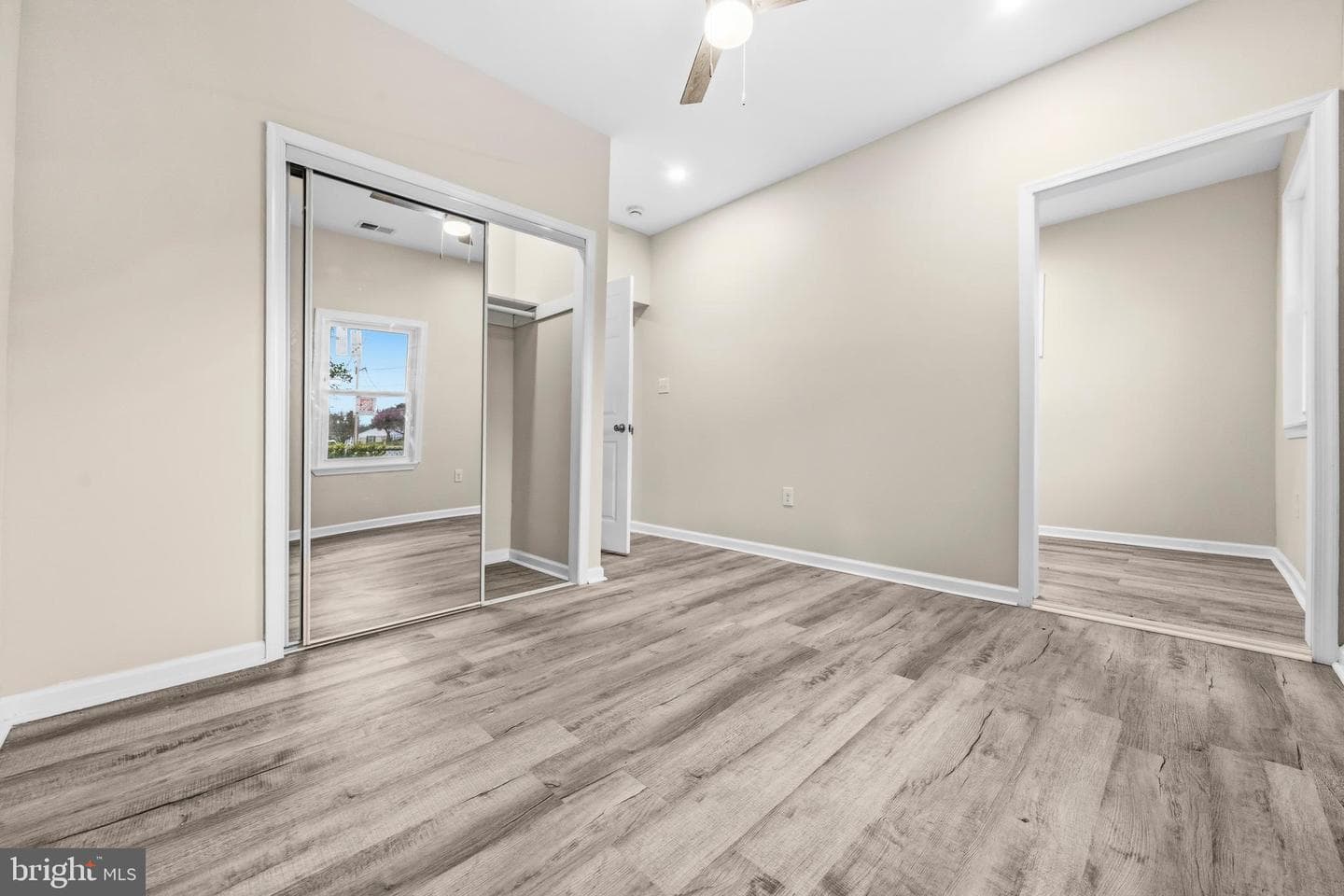 11901 Sun Valley Drive photo 15