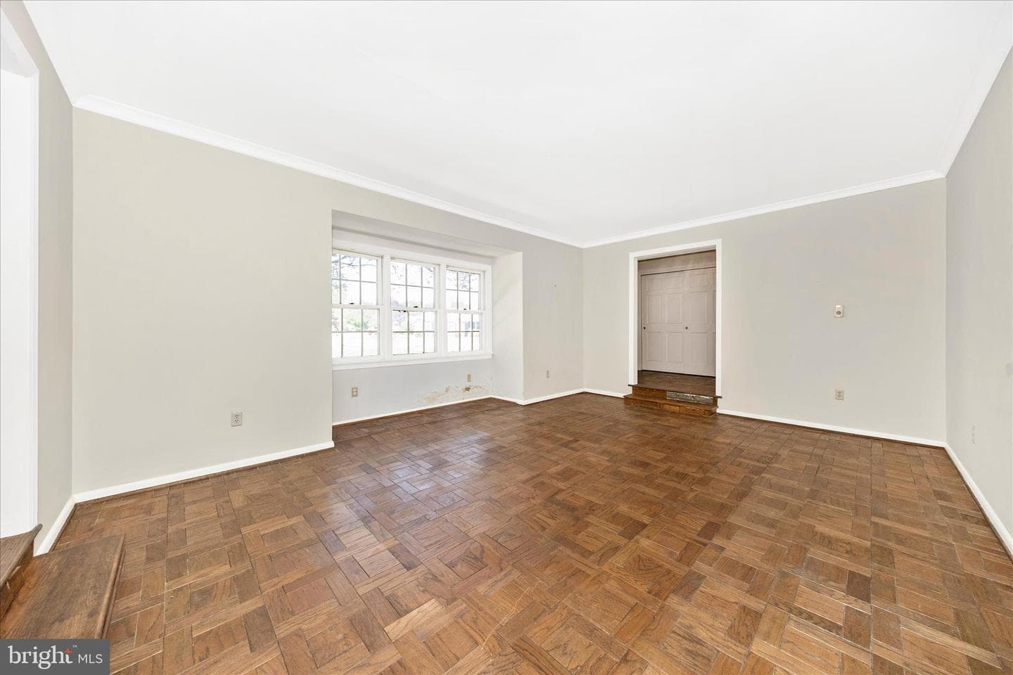 19103 Woodhill Drive photo 10