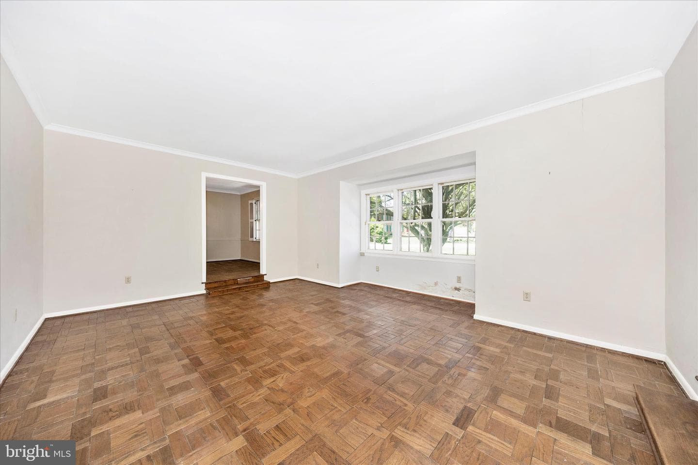 19103 Woodhill Drive photo 9