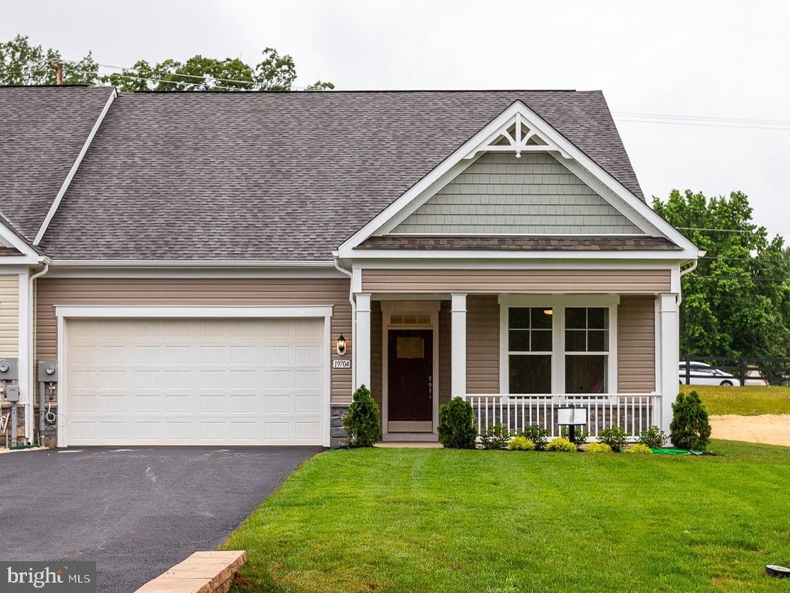 19704 Oleander Court, Hagerstown