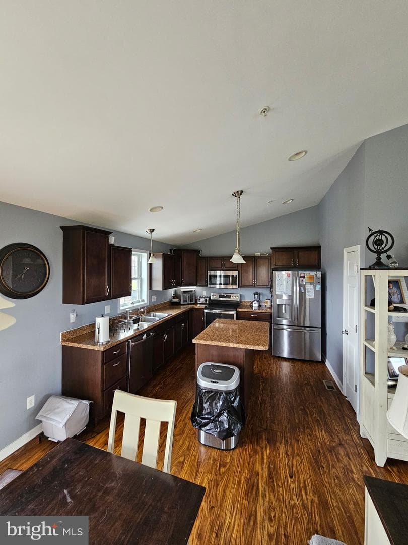 12845 Independence Road photo 8