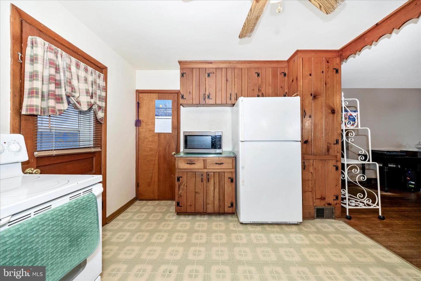 3 E Chestnut Street photo 18