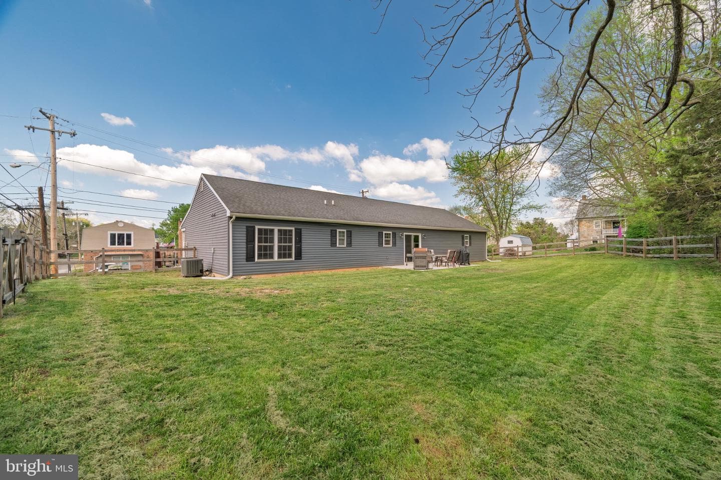 105 N Potomac Street photo 36
