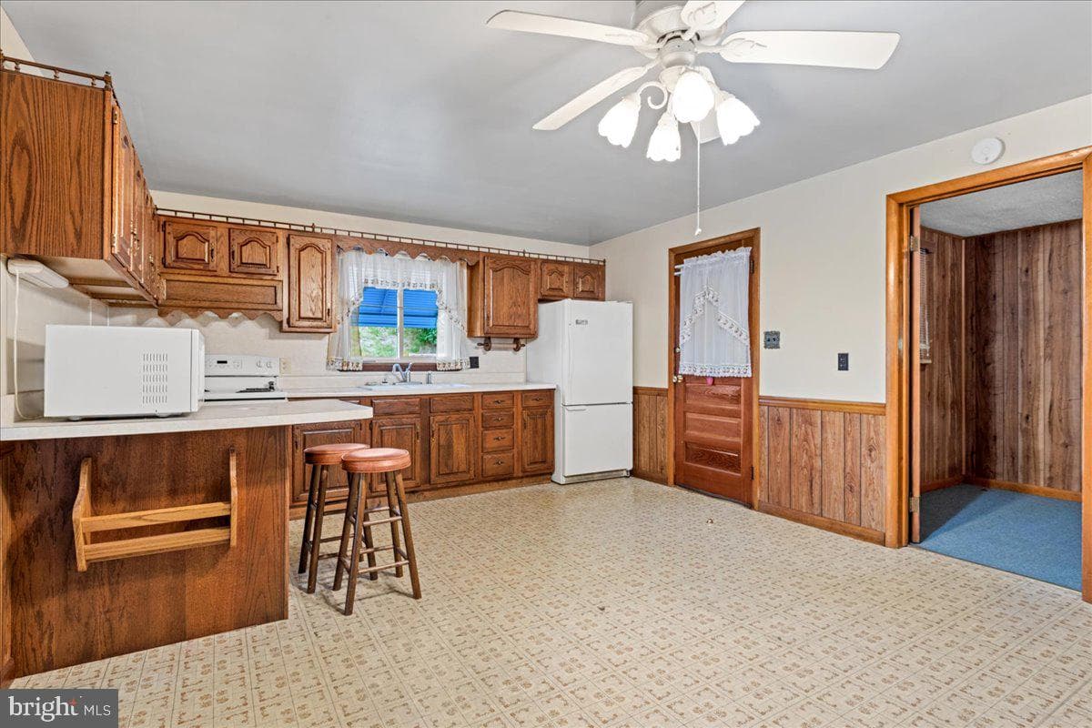 132 Washington Street photo 13