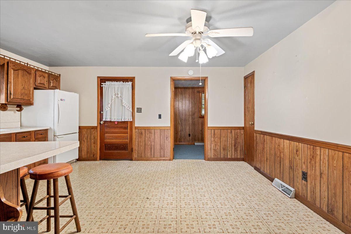 132 Washington Street photo 15