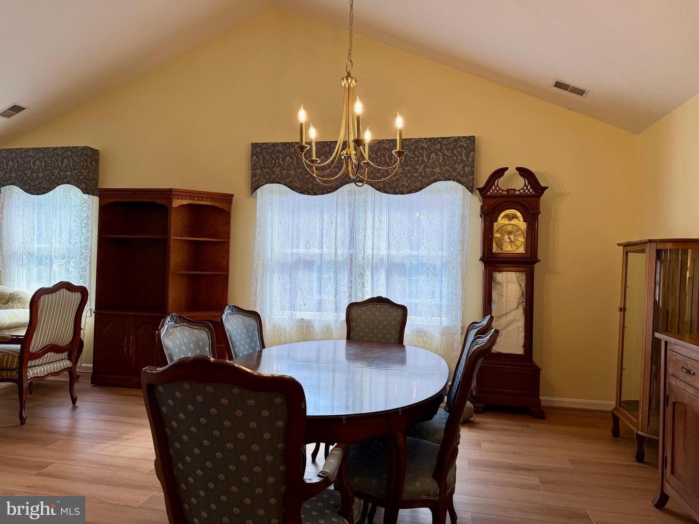 129 Chantilly Court photo 16