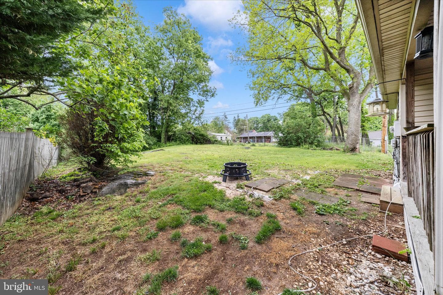 916 Harwood Road photo 52