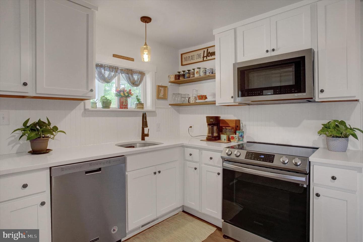 16458 Fairview Road photo 12