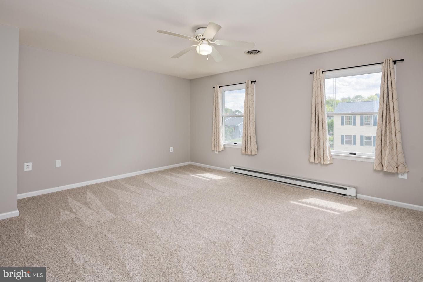 335 Yorkshire Drive photo 23