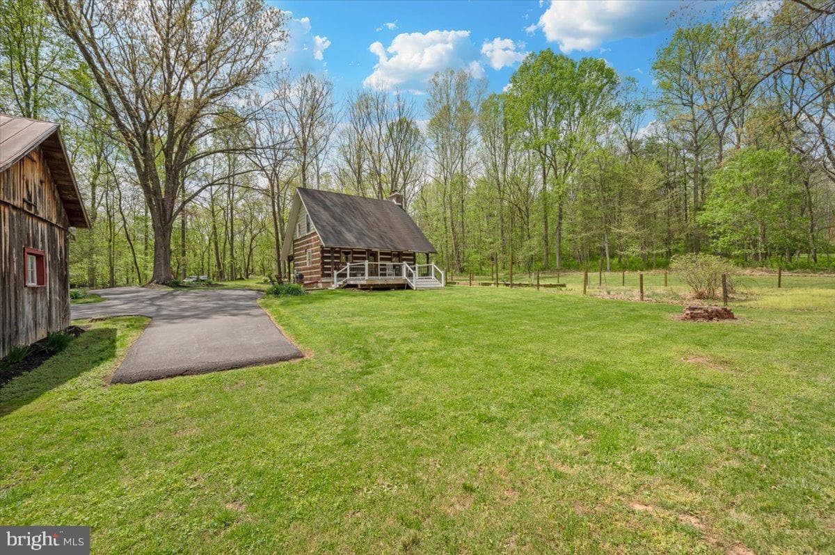 16926 Sprecher Road photo 51