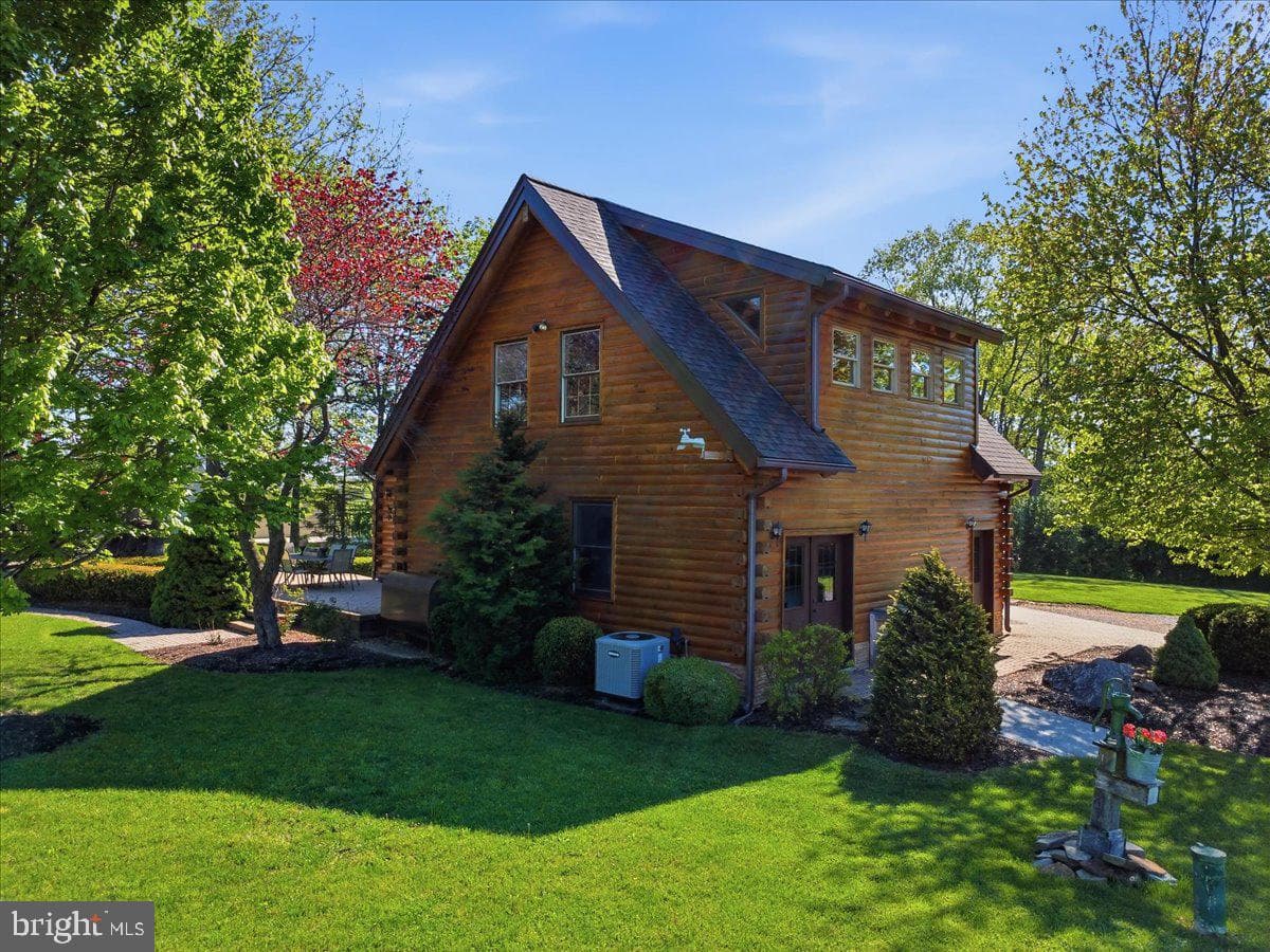 14122 Mercersburg Road photo 98