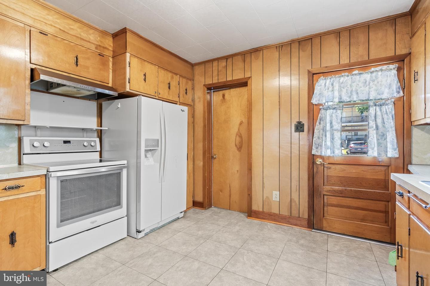 129 Mccomas Street photo 11