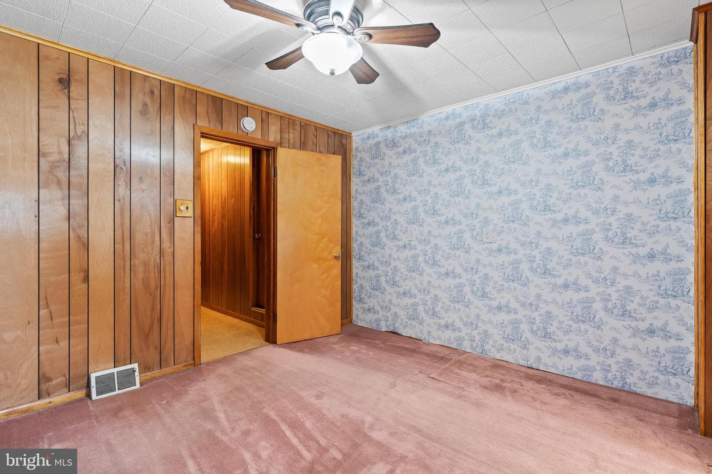 129 Mccomas Street photo 13