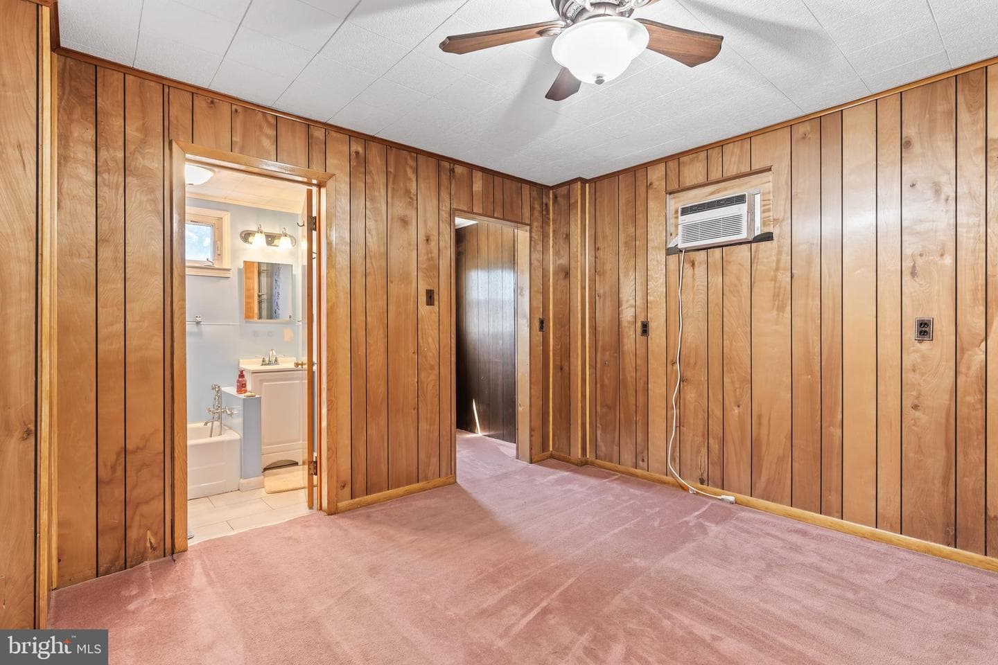 129 Mccomas Street photo 14