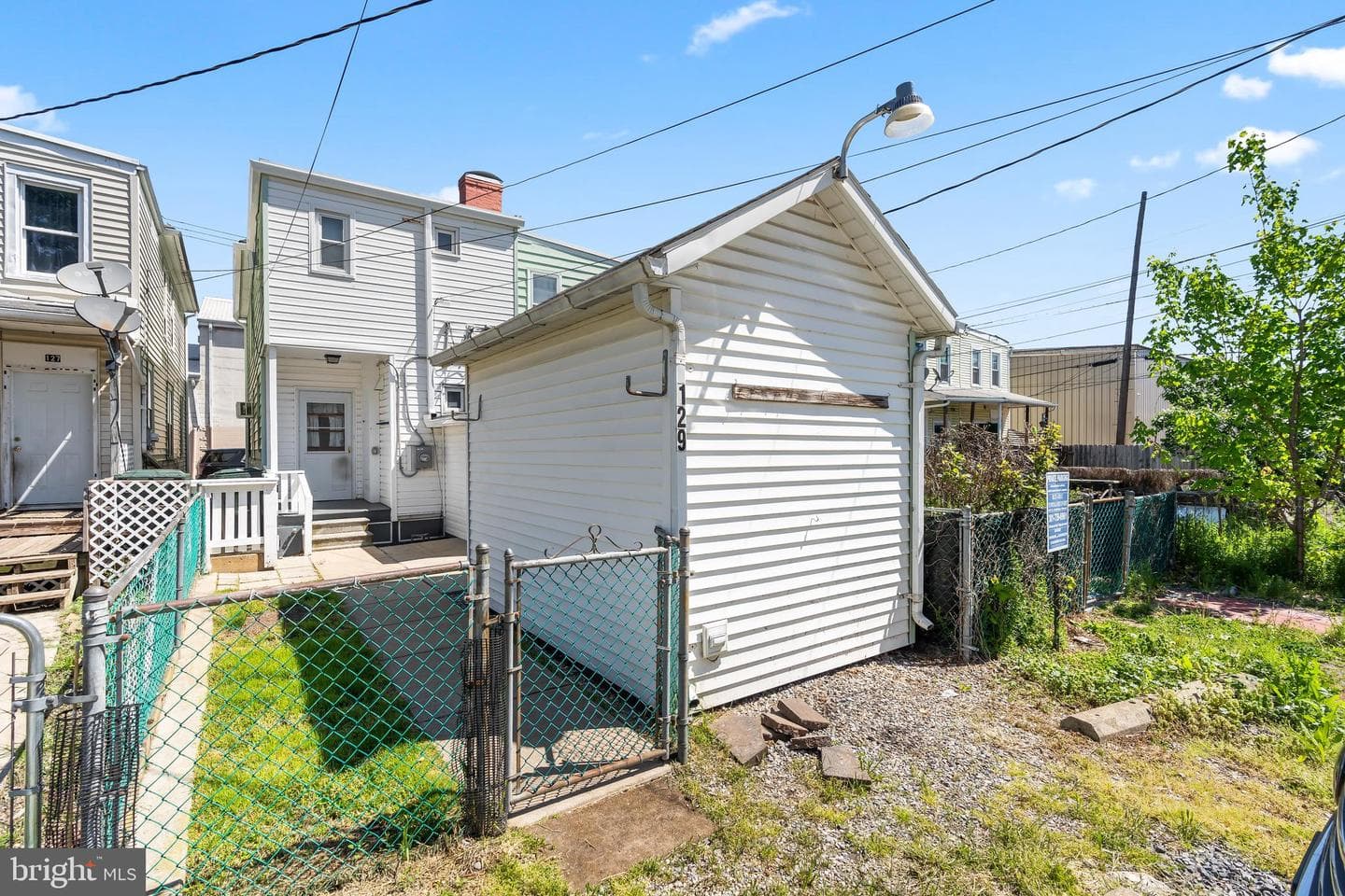 129 Mccomas Street photo 29
