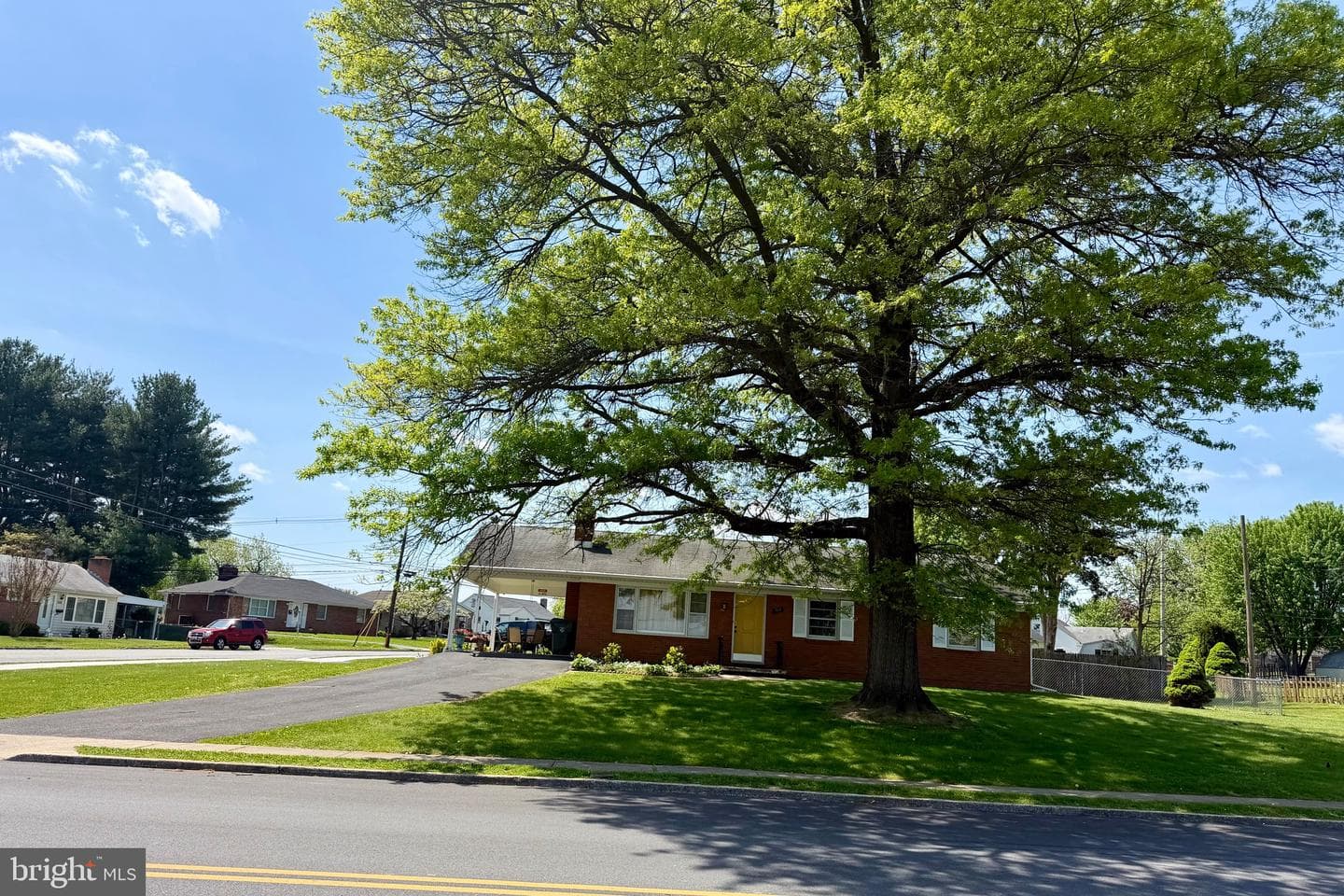 901 Noland Drive photo 35