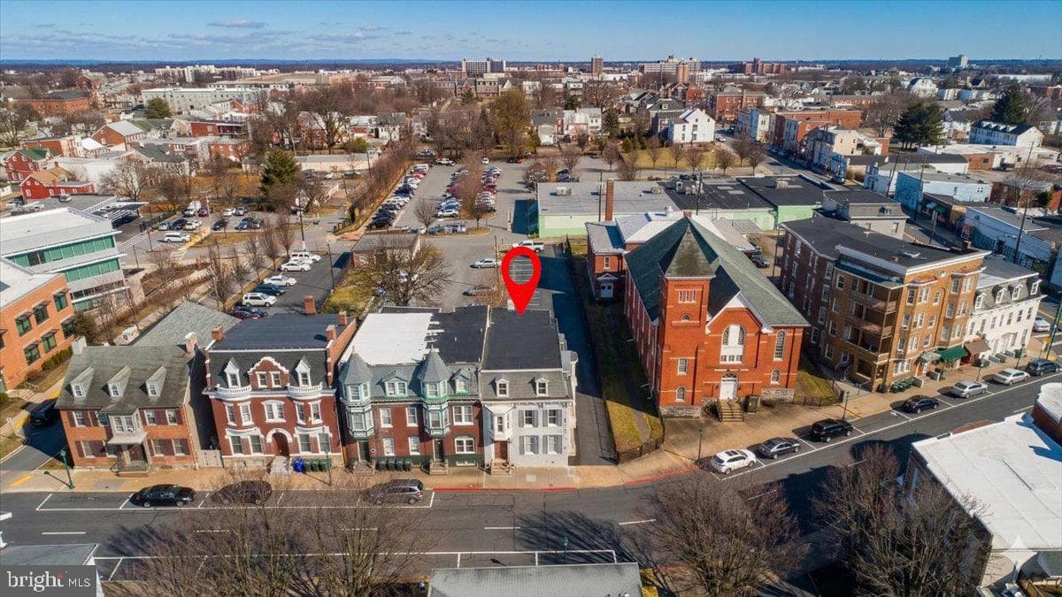 140 S Potomac Street photo 42