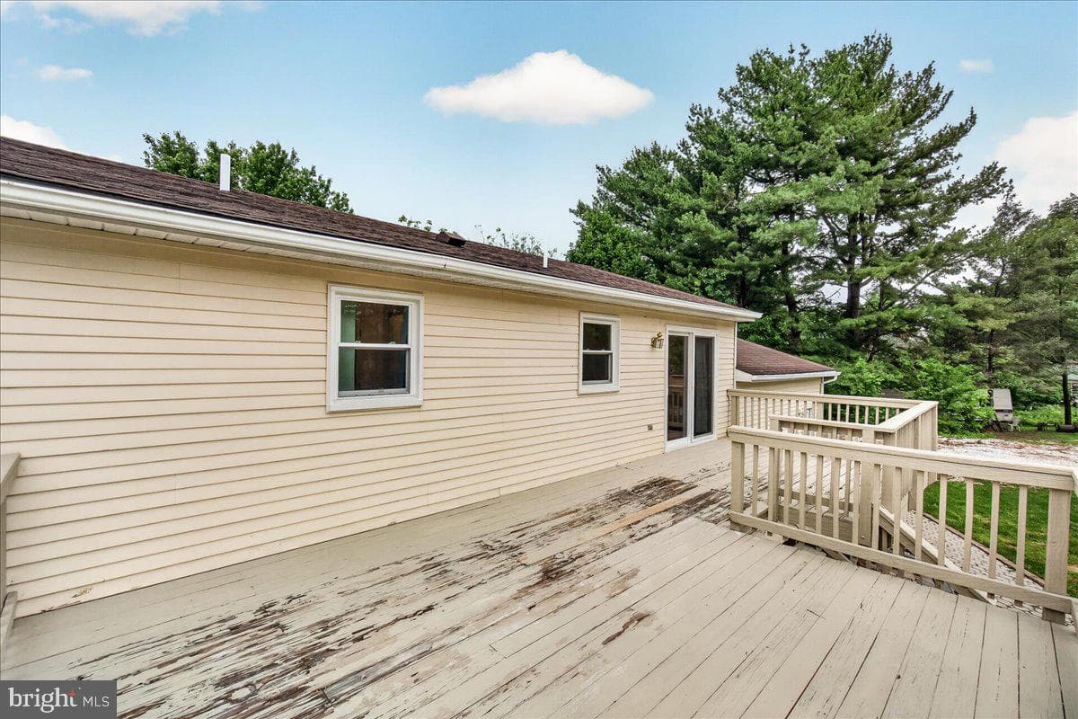 7741 Mcclellan Avenue photo 29
