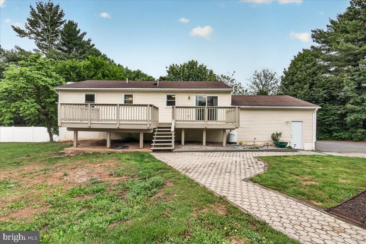 7741 Mcclellan Avenue photo 40