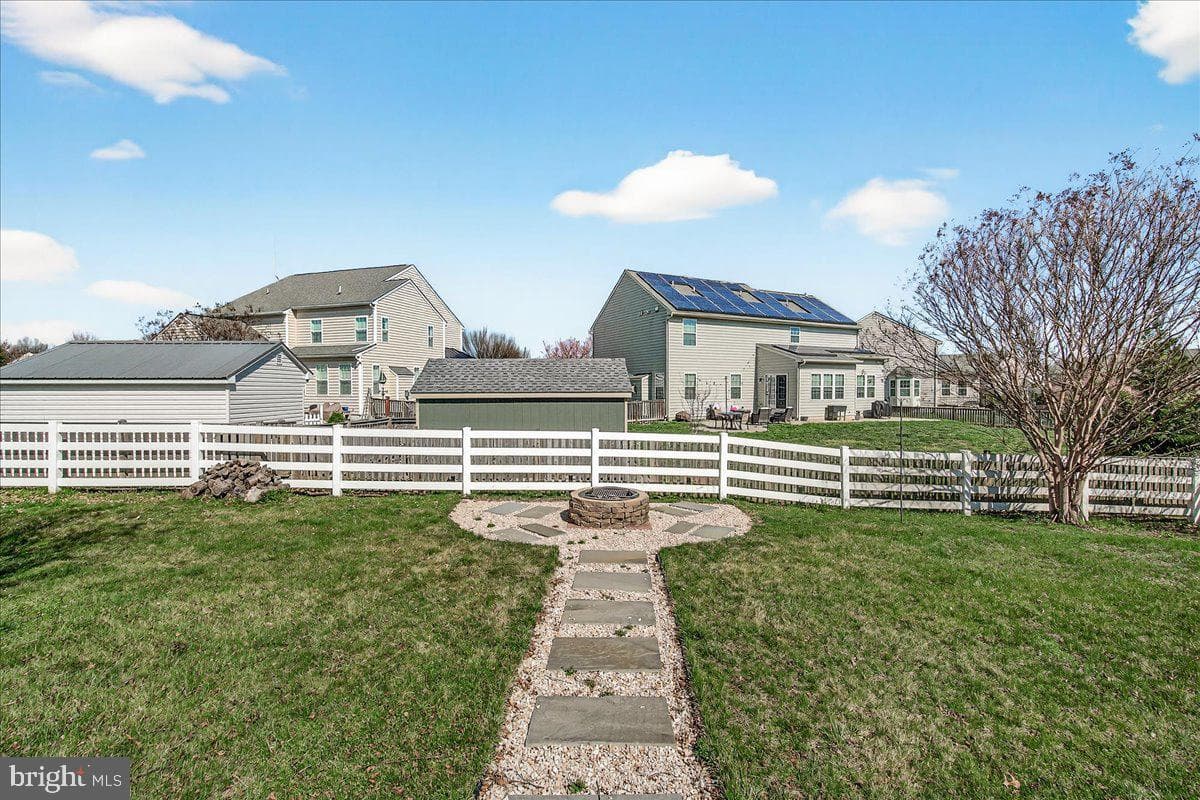 18250 Misty Acres Drive photo 54