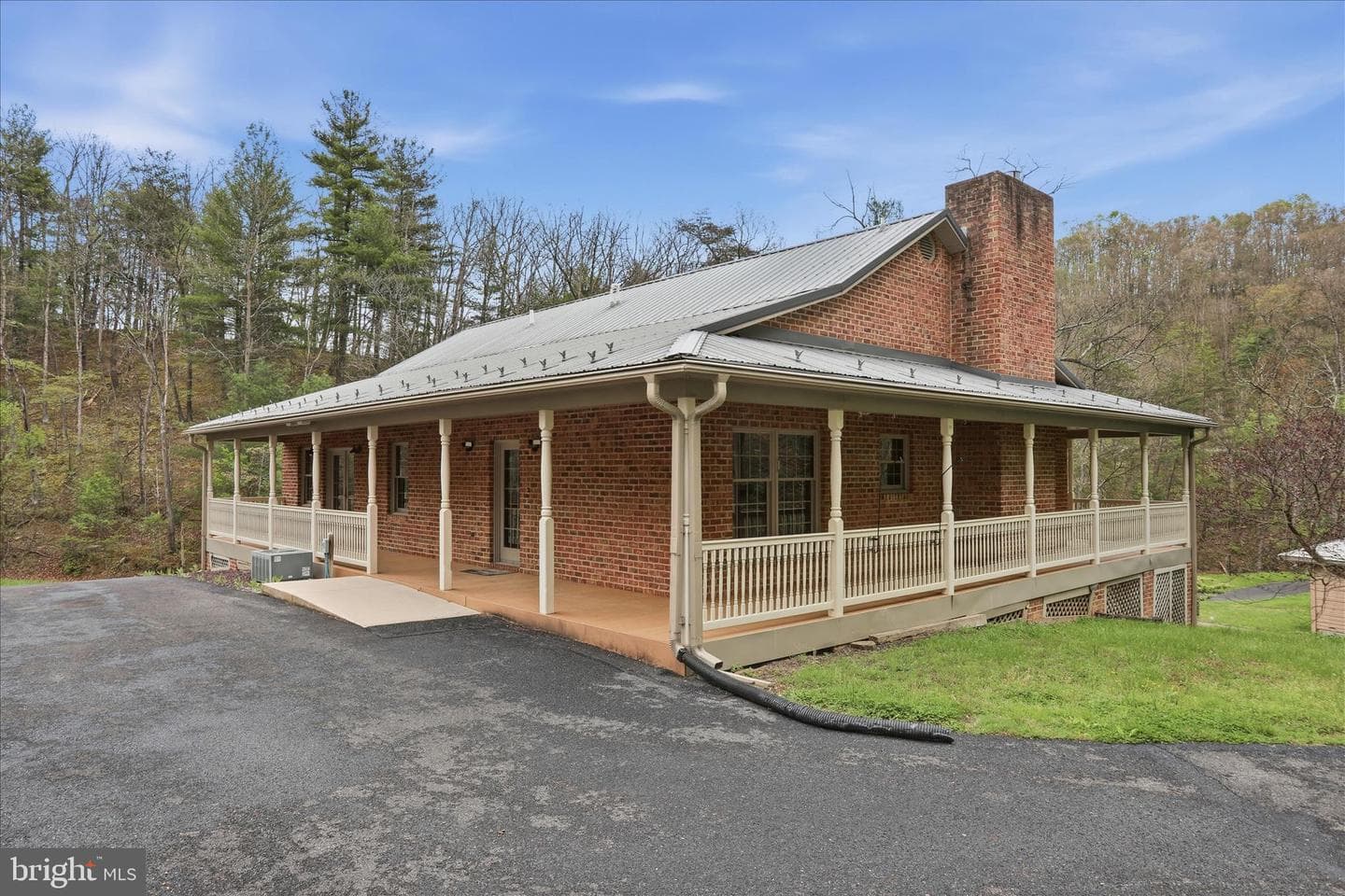 13834 Hollow Road photo 6