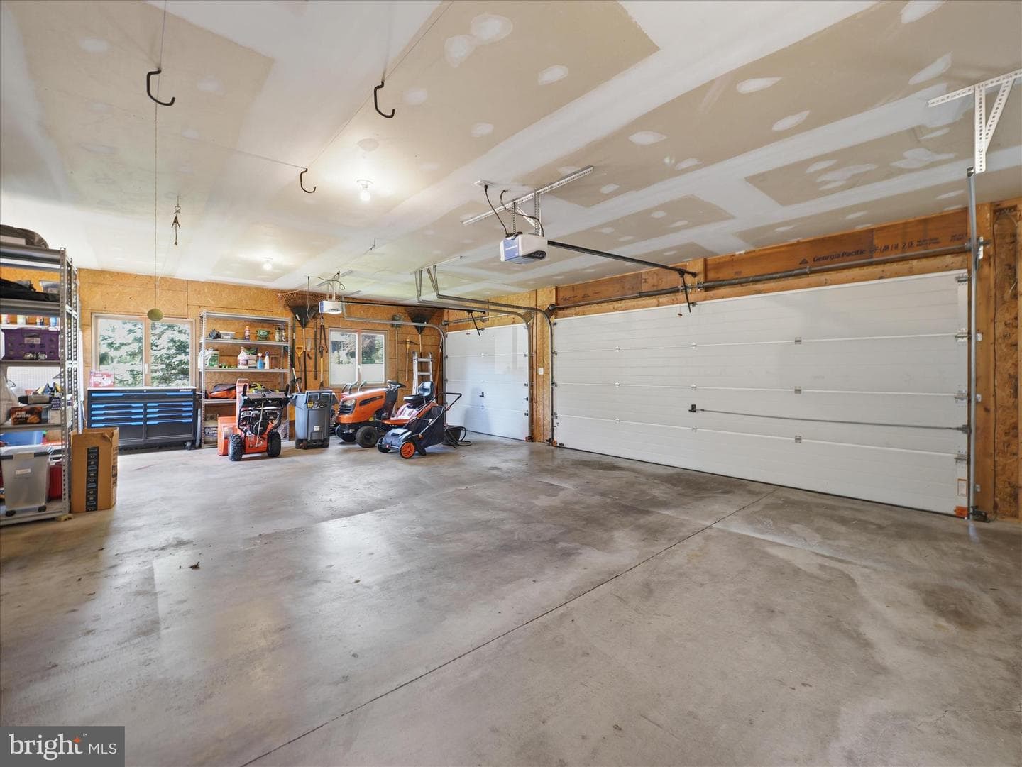 10727 Apple Tree Lane photo 28