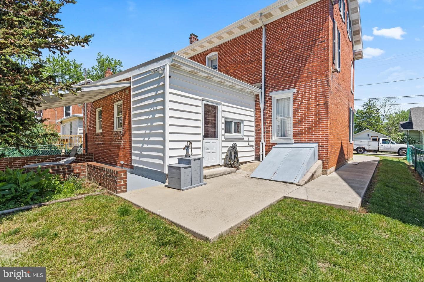 13640 Village Mill Drive photo 5