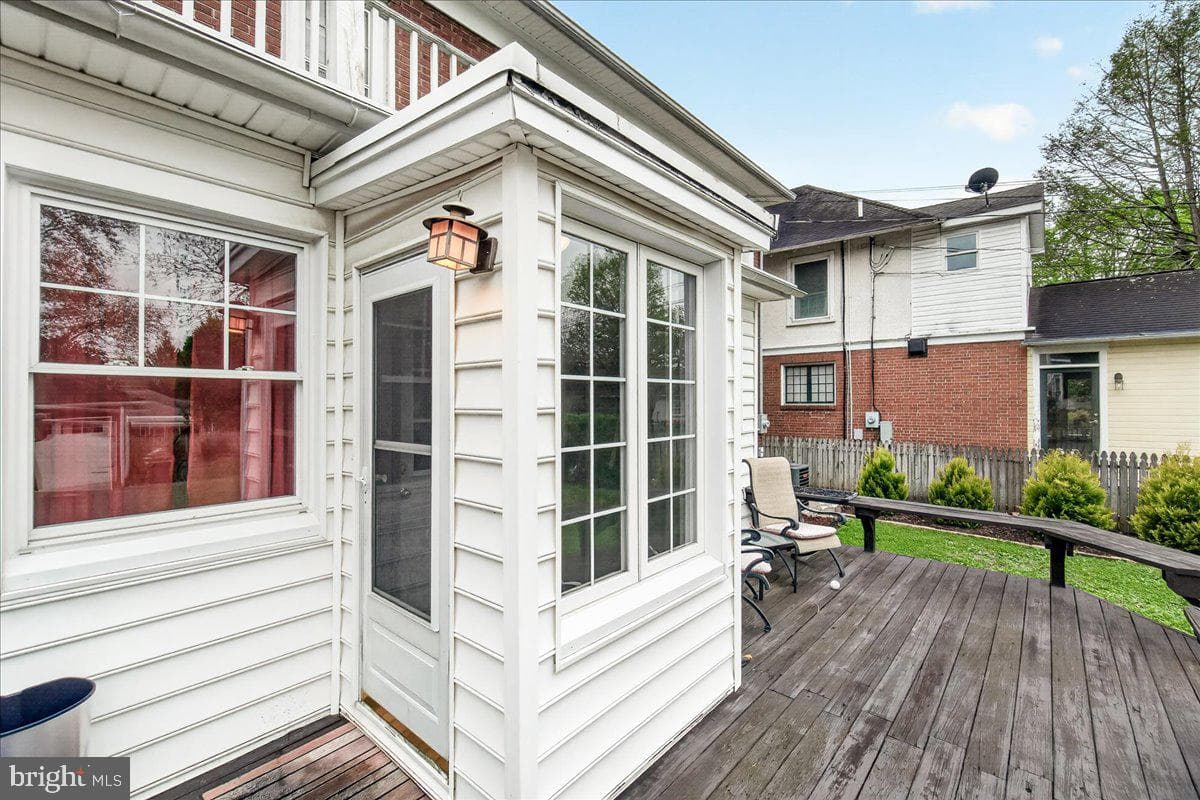 1131 Oak Hill Avenue photo 38