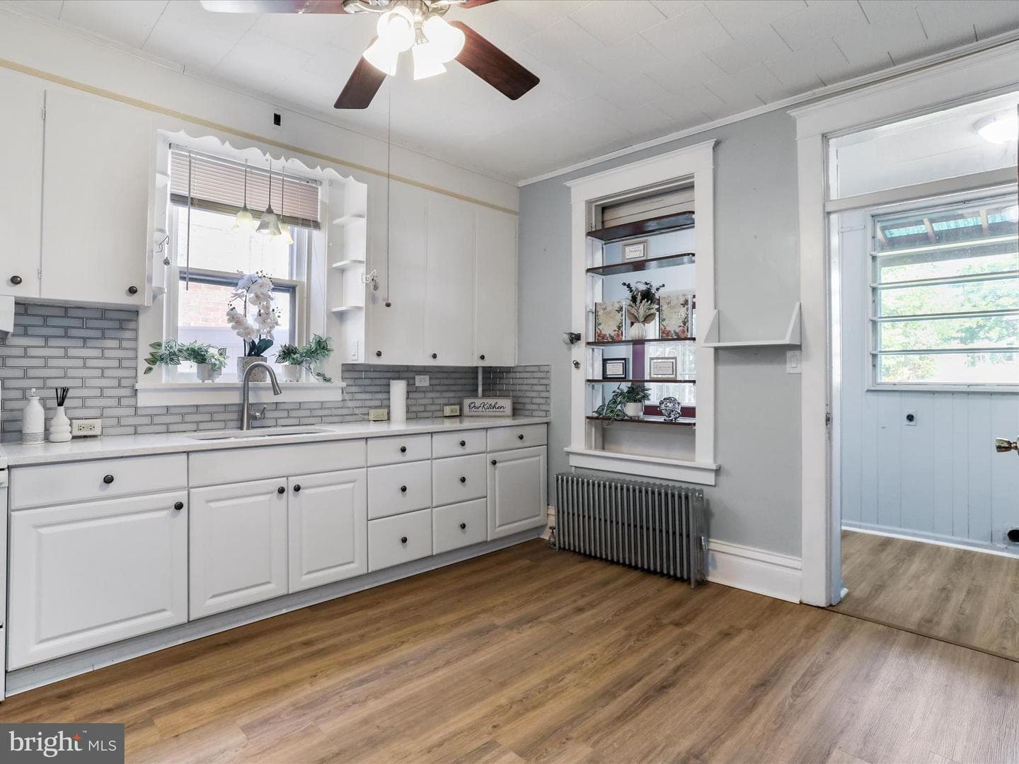 319 West Side Avenue photo 12