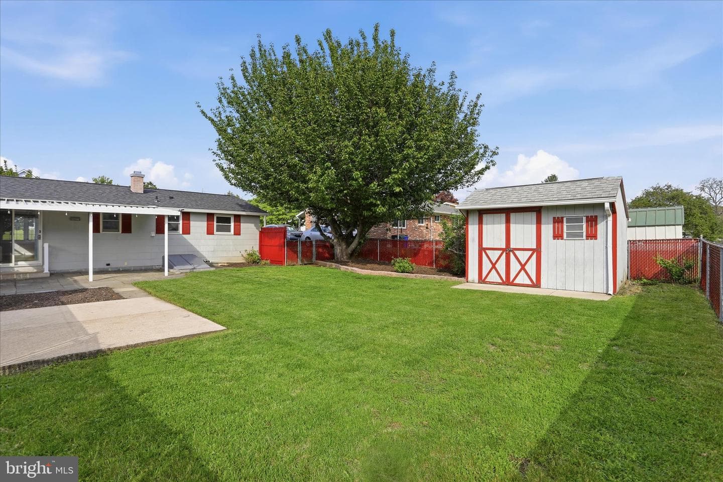 700 Georgia Avenue photo 29