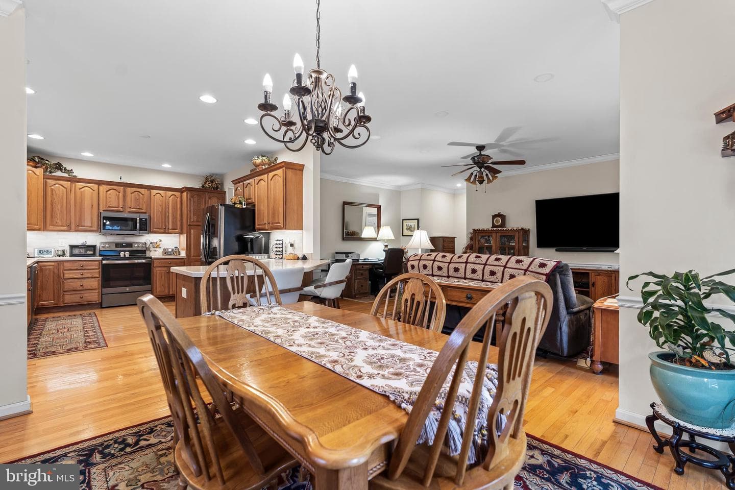 1838 Meridian Drive photo 25