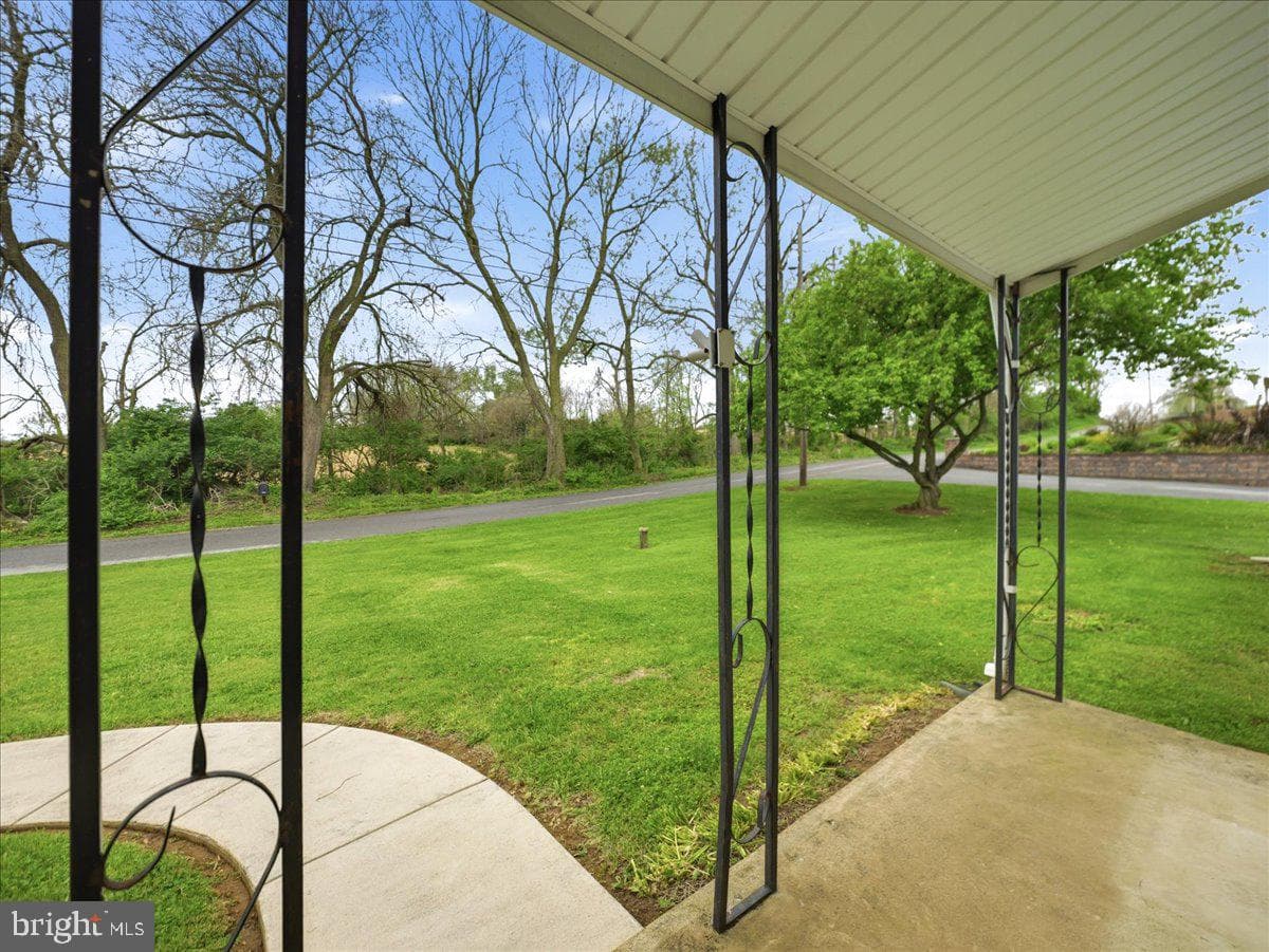 10031 Beaver Creek Church Road photo 8