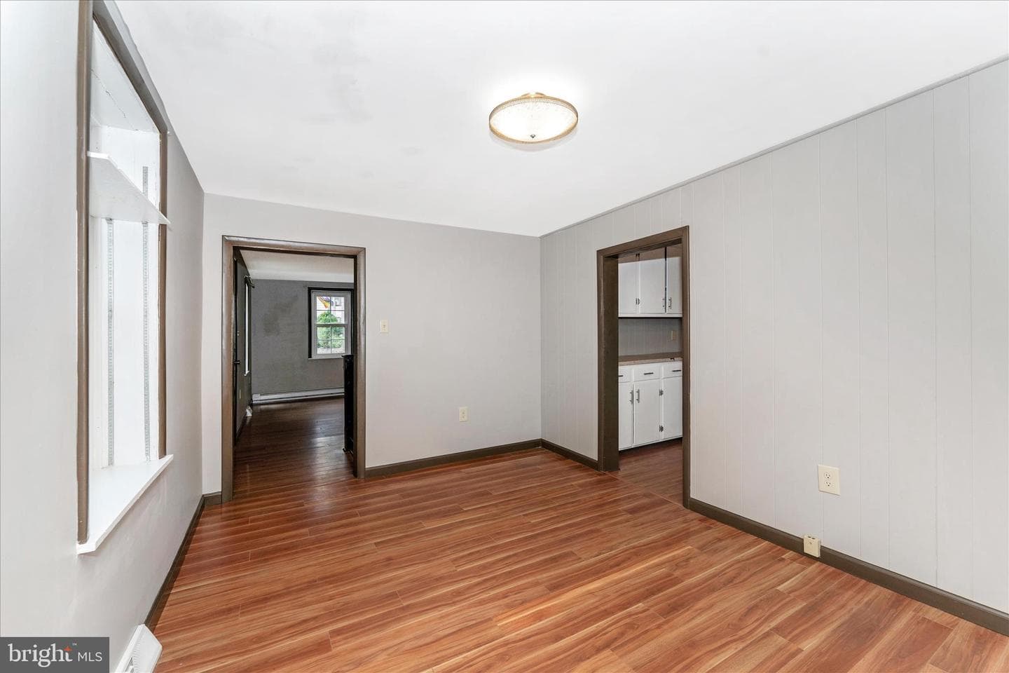 21321 Leiter Street photo 13