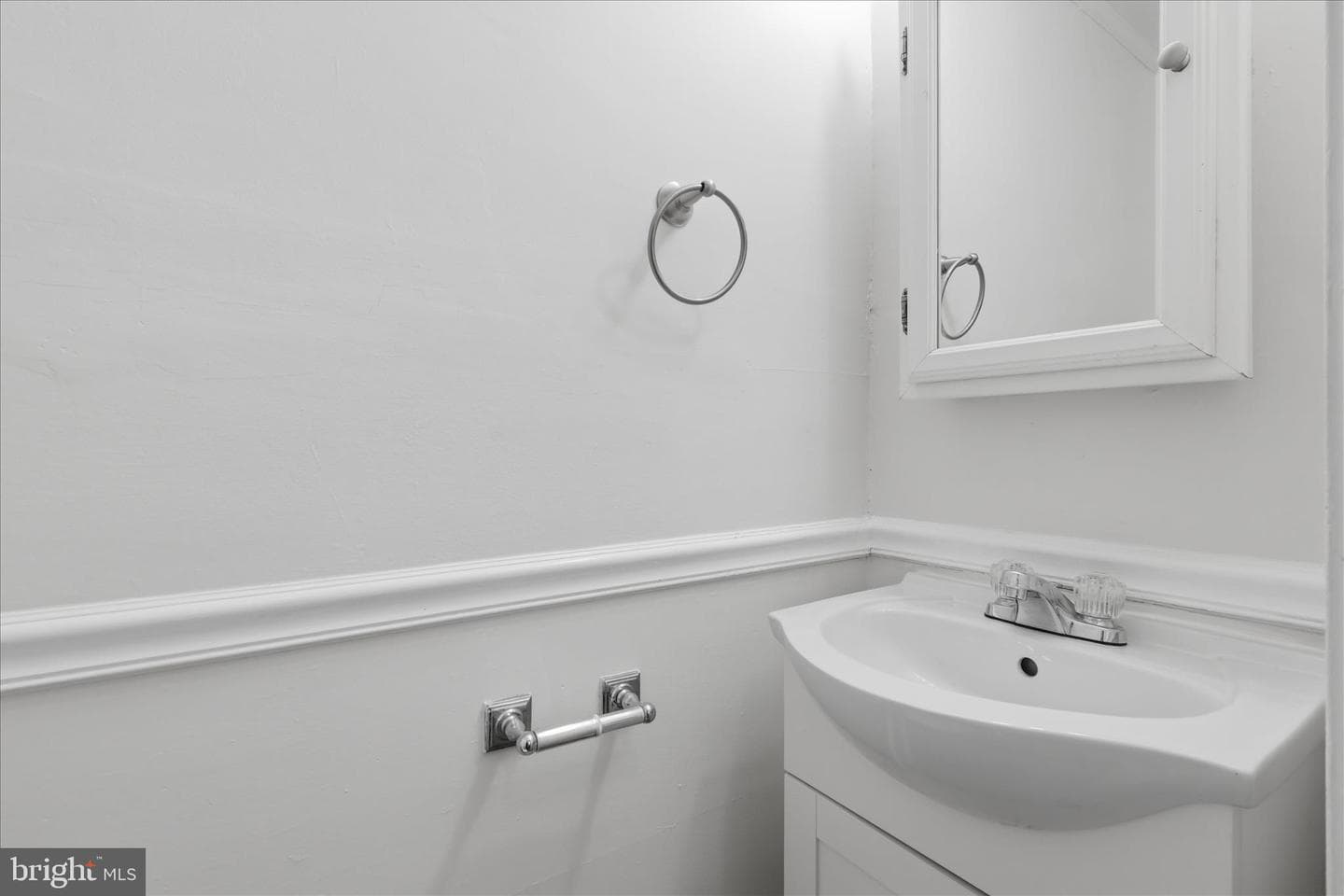 40 Fairground Avenue photo 11