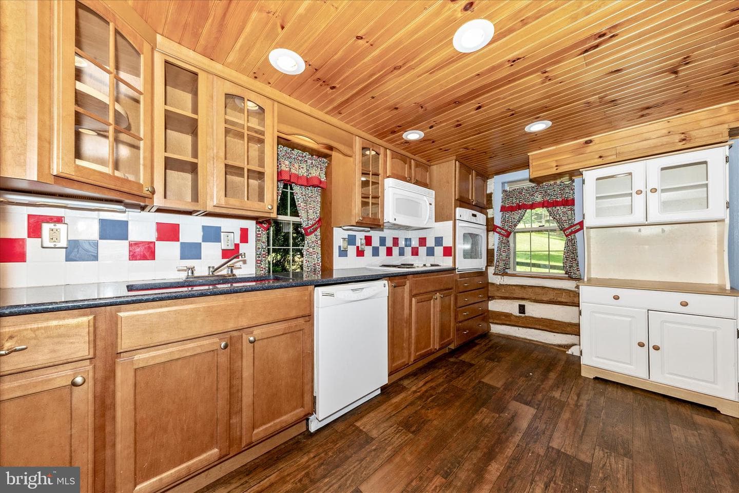 3020 Chestnut Grove Road photo 4