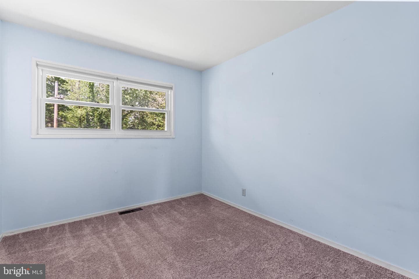1123 Outer Drive photo 19