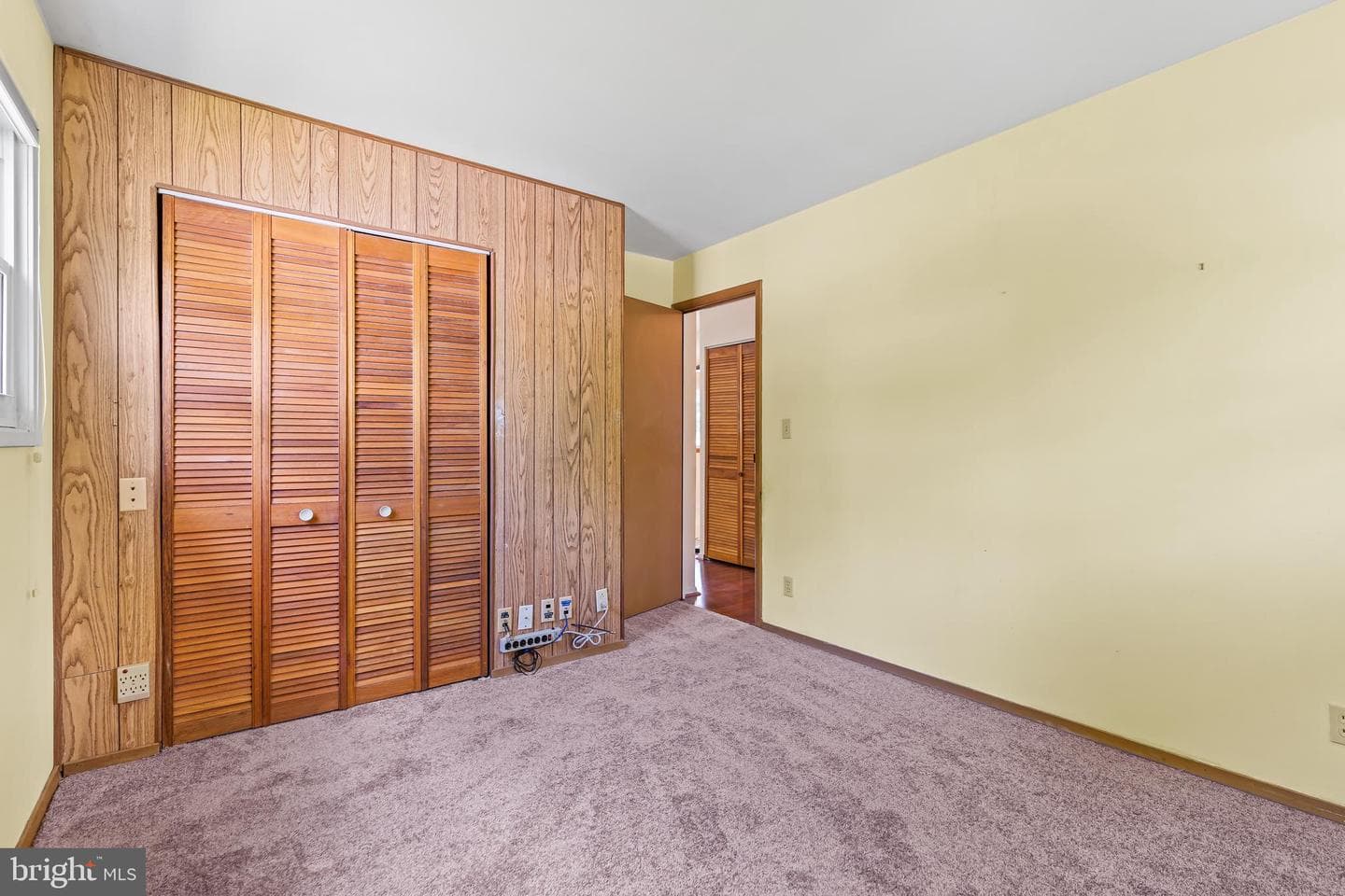 1123 Outer Drive photo 22