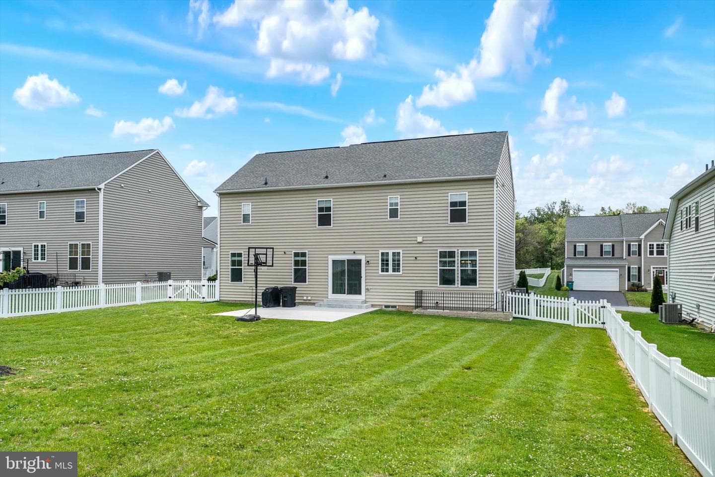 18234 Petworth Circle photo 32