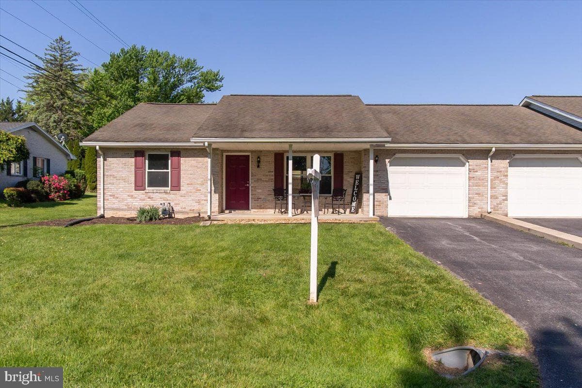 13401 Cherry Tree Circle photo 4