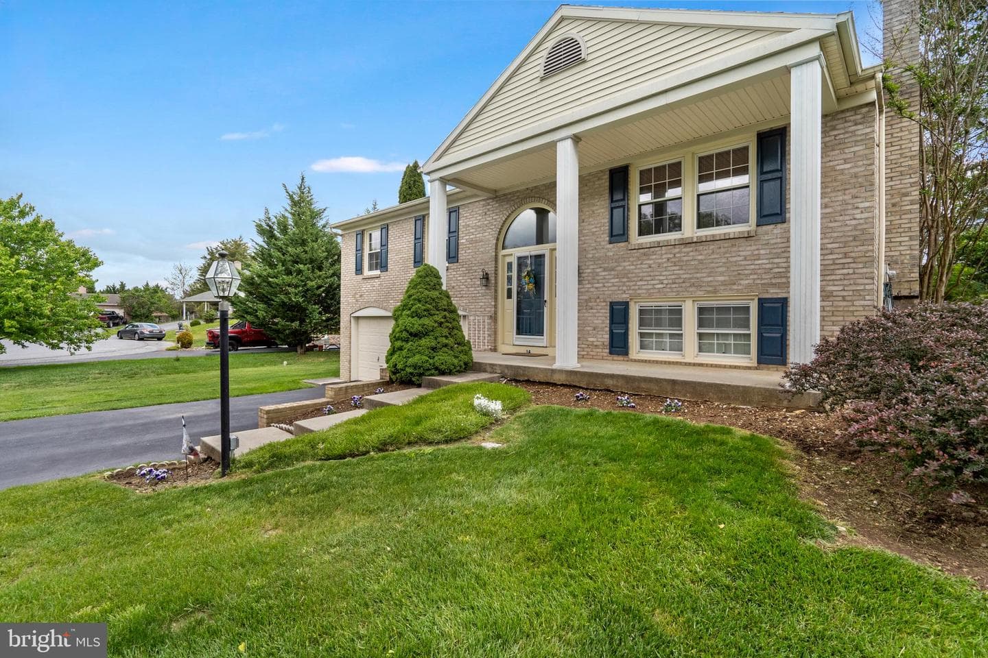 14 Princeton Place photo 3