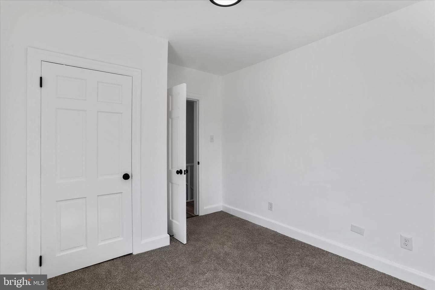 15225 Fairview Road photo 24