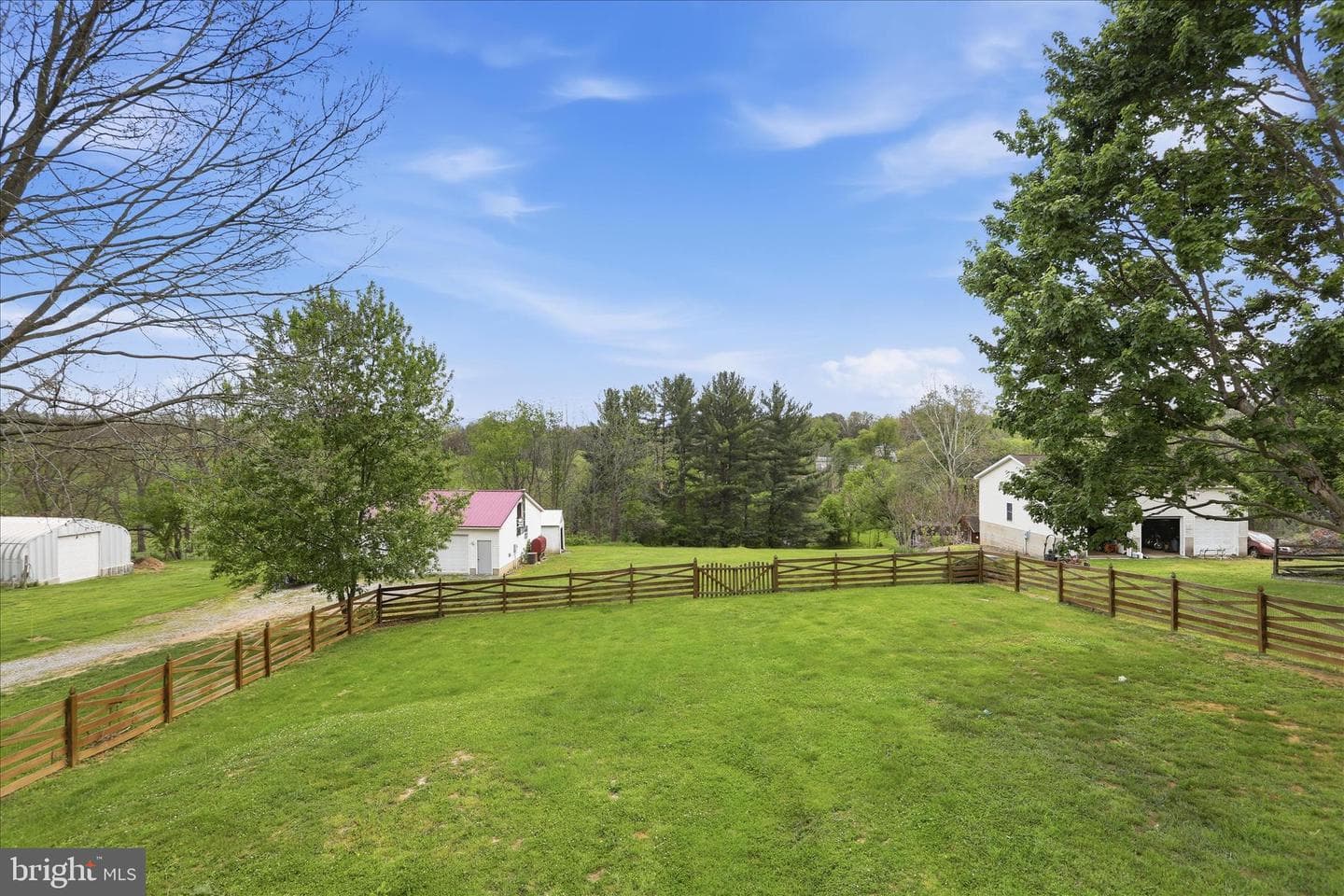 19627 Cool Hollow Road photo 43