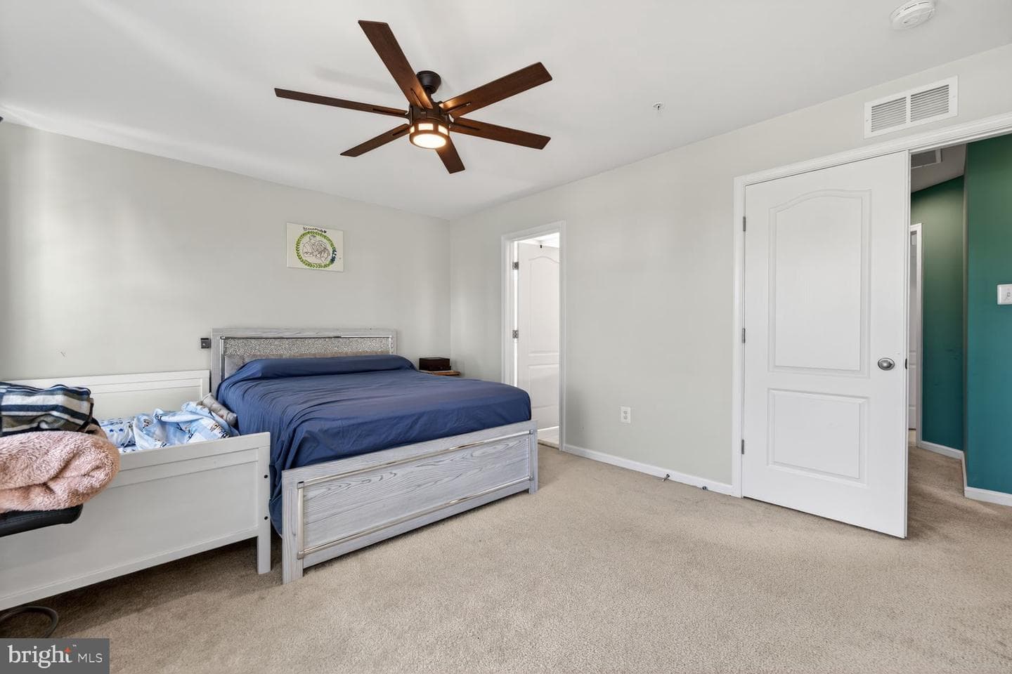 18101 Petworth Circle photo 19
